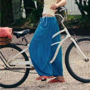 Free People Relaxed  Quinn Pleated Baggy Balloon Pants With Pockets